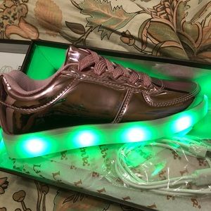 Light up shoes for girl